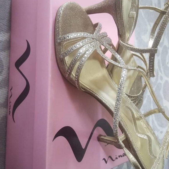 Gold Nina high heels - Picture 1 of 1